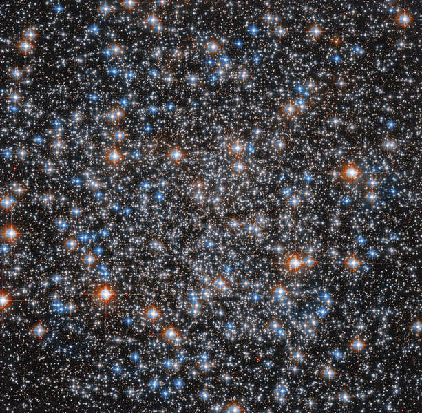 Hubble Telescope Captures Stunning Images of Ancient Star Clusters