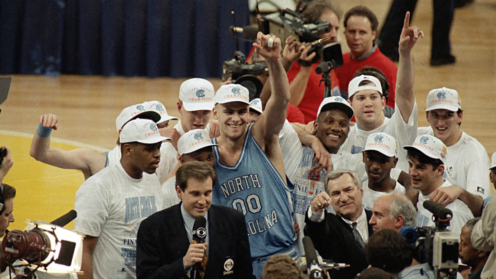 Eric Montross, 1993 NCAA Champion, Diagnosed with Cancer.