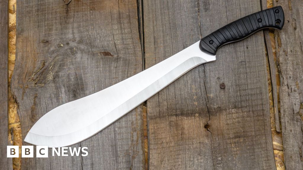 Featured image for Australia accelerates machete ban following shopping mall violence