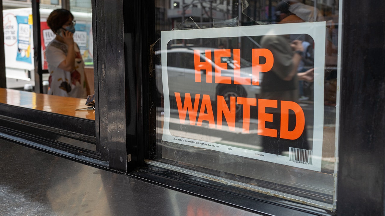 Study reveals wage penalty for Southern accents in job market.