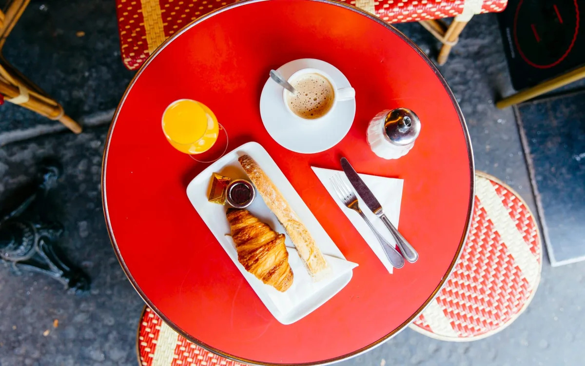 "The Negative Effects of a Typical French Breakfast on Mood, Skin, and Sex Appeal"