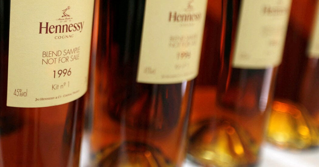 Featured image for Hennessy Workers Protest Against Cognac Bottling Shift to China