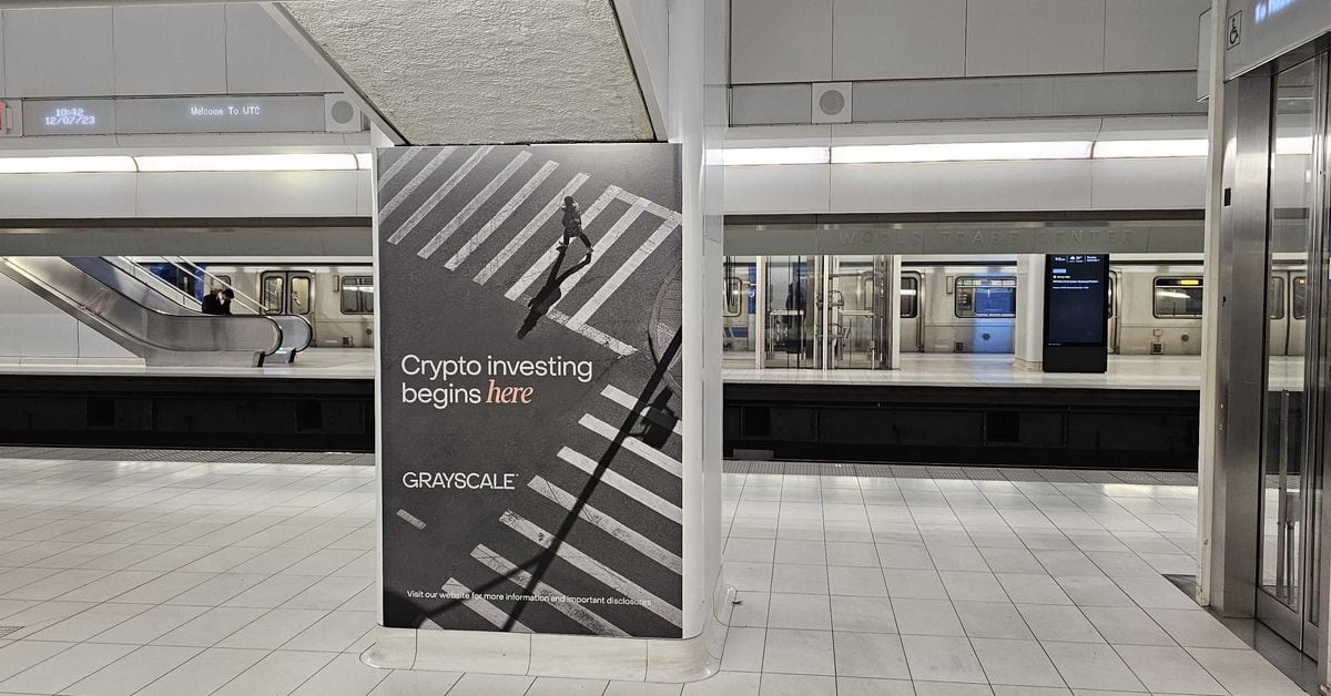 Featured image for "SEC Delays Decisions on Ether ETF Applications, Hester Peirce Reflects on Bitcoin ETF Lesson"