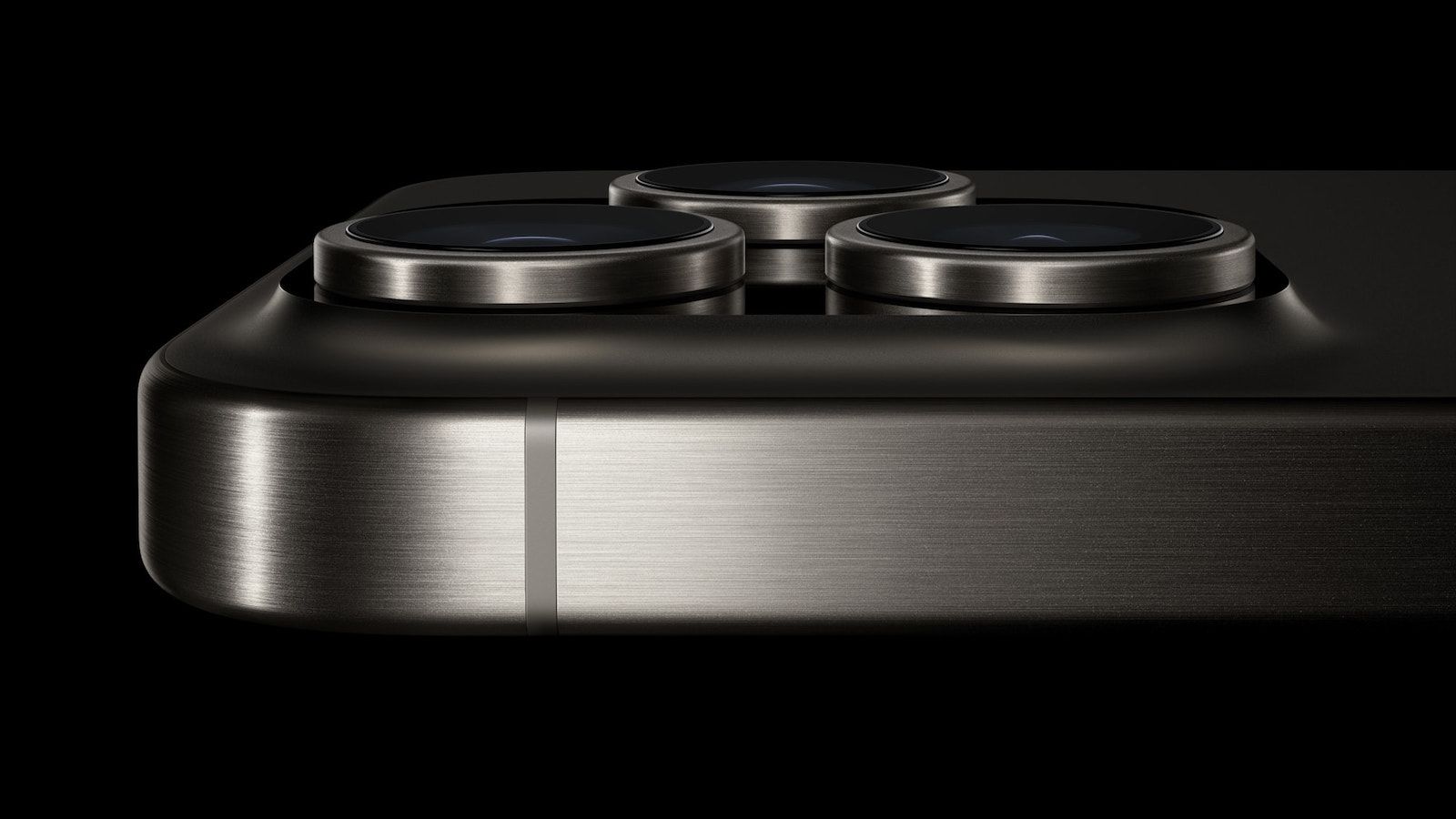 Apple Addresses iPhone 15 Pro Overheating Concerns with Software Update
