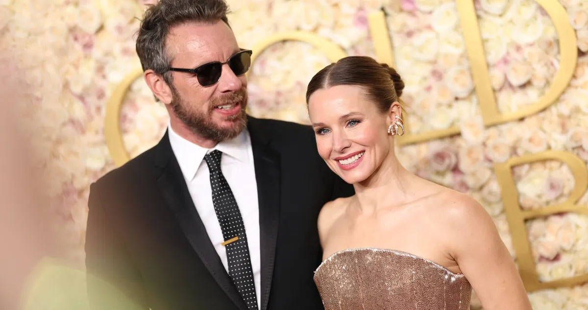 Featured image for Cher Suggests Kristen Bell Could Do Better Than Dax Shepard