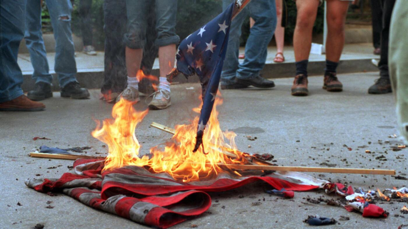 Featured image for Debate Over Flag Burning and First Amendment Rights