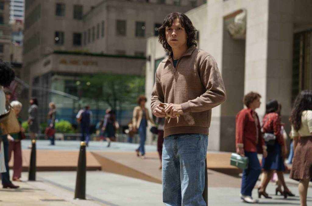 "The Crowded Room": Tom Holland's Psychological Thriller to Watch for Free