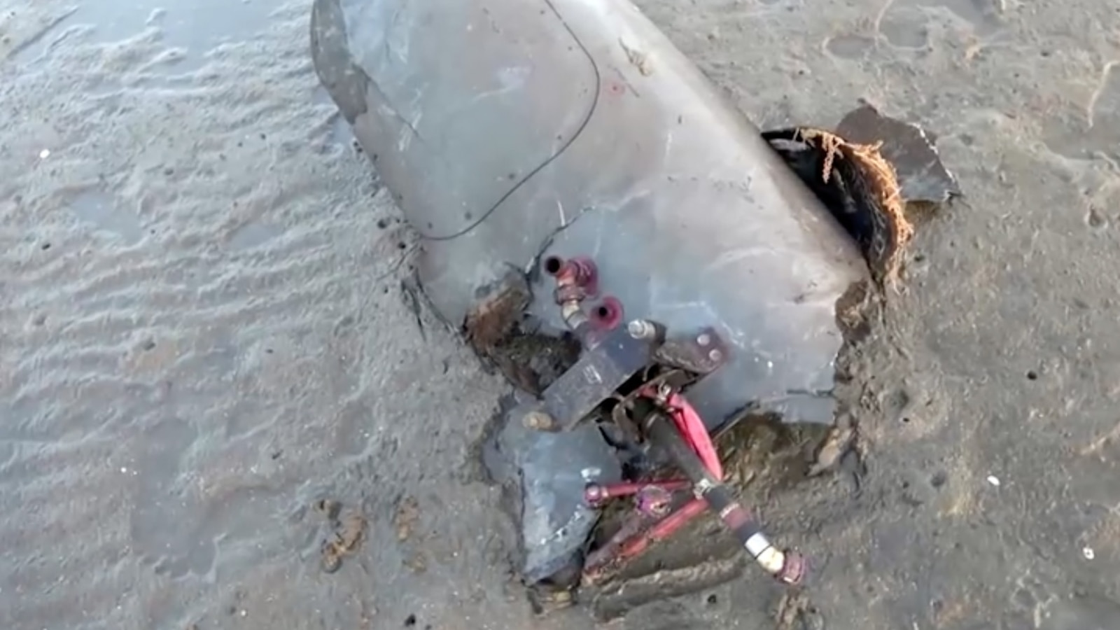 Featured image for Houthis' Attacks on US Drones and Ships Escalate Conflict