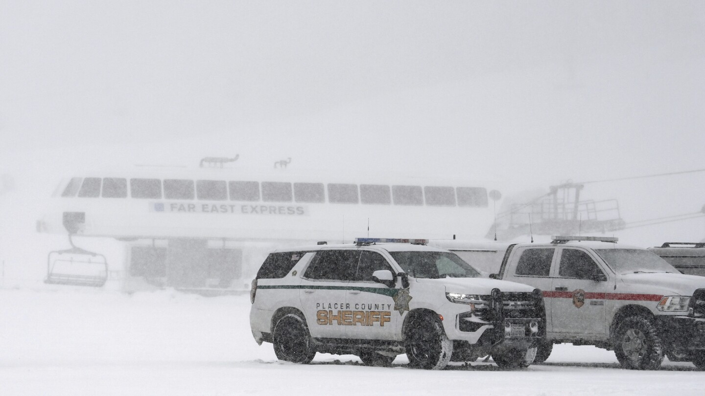 "California Ski Resort Reopens After Deadly Avalanche, Monstrous Winter Storm"