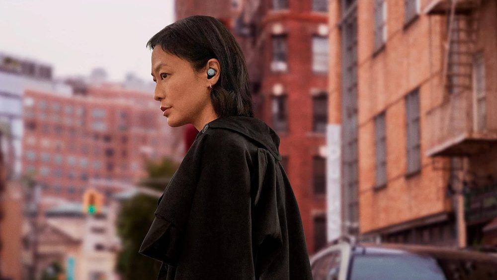 "Google's Comfortable Earbuds Hit Lowest Price of the Year, Outperforming AirPods"