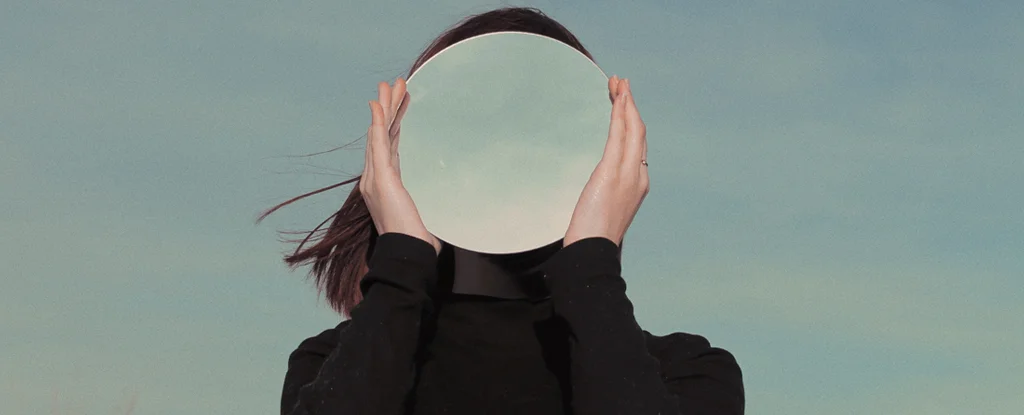 Featured image for COVID-19 Linked to "Face Blindness" in New Study