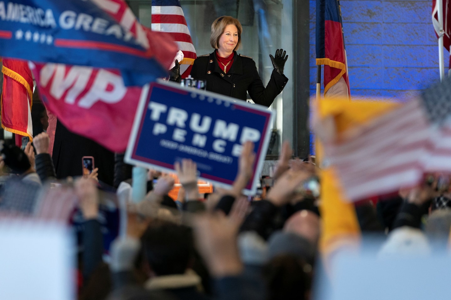 "Trump's Legal Troubles Escalate as Sidney Powell's Plea Poses Threat"