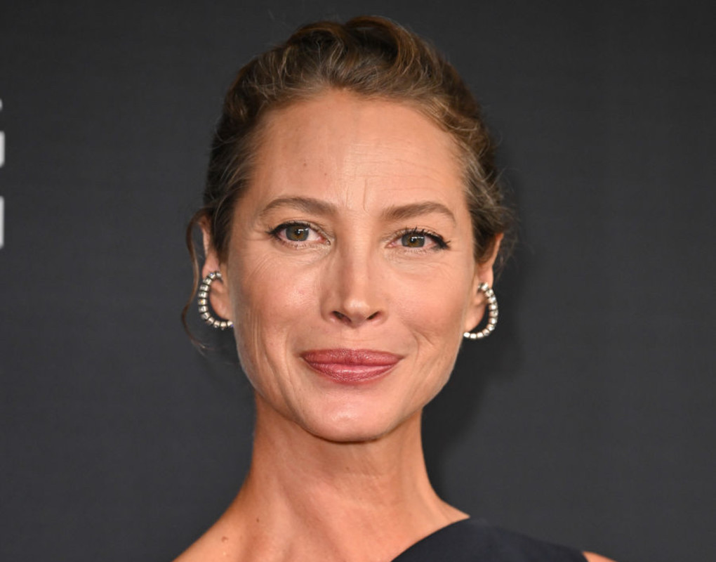 Featured image for Christy Turlington's Daughter Grace Shines at Milan Fashion Week