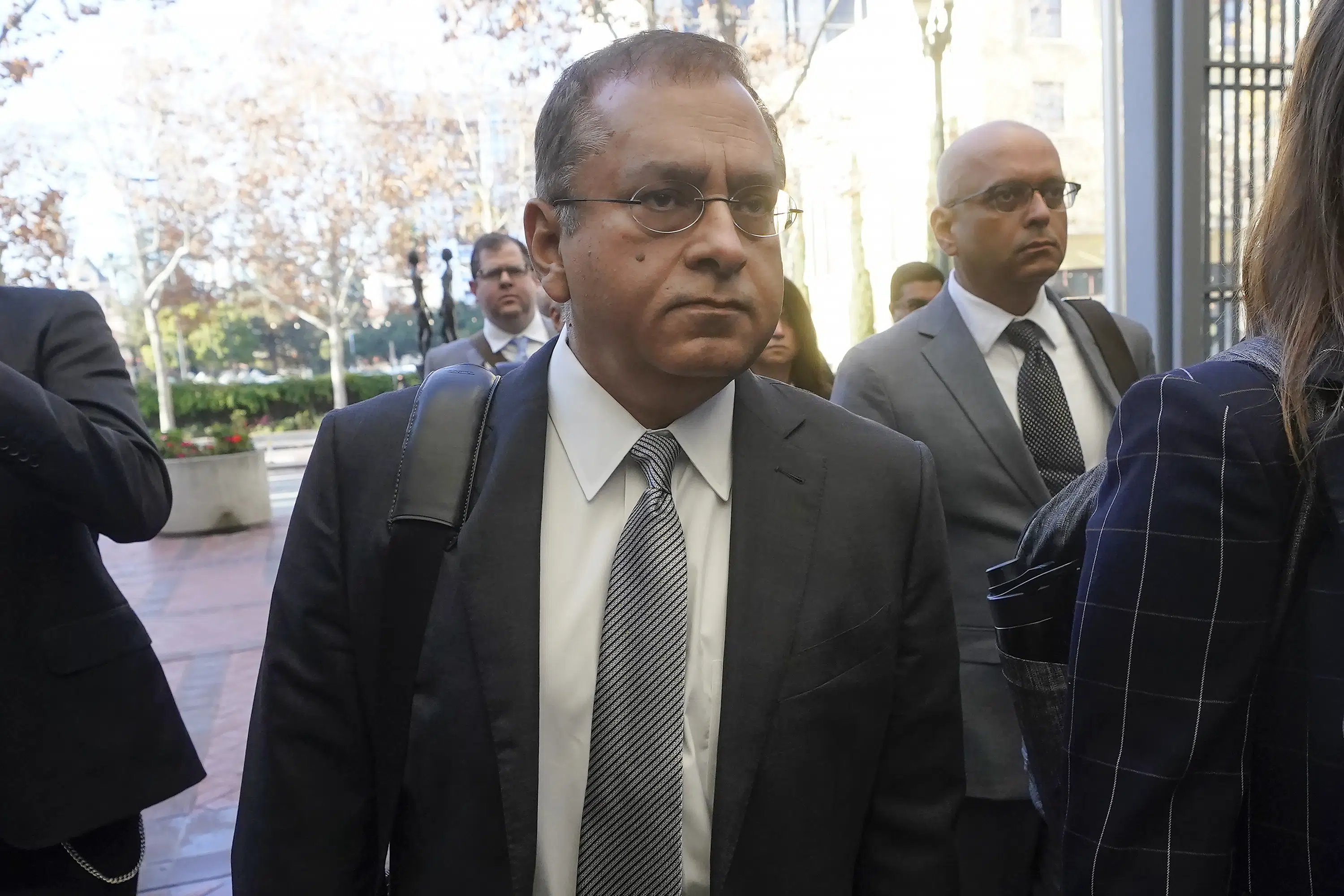 Former Theranos Executive Successfully Delays Prison Sentence
