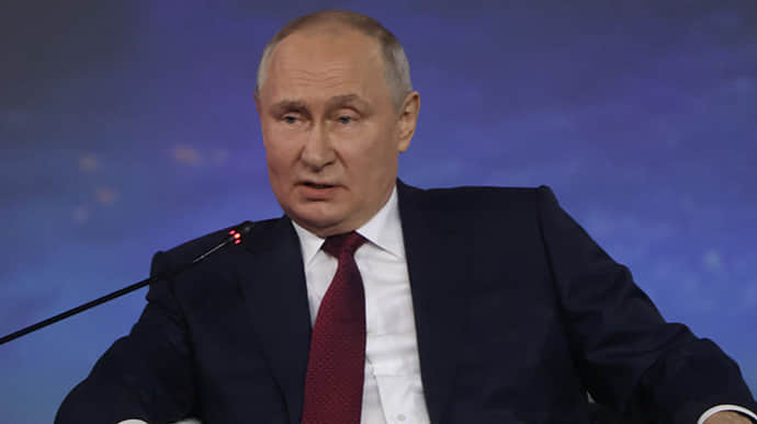 Putin's Sarmat and Satan 2 missiles threaten Ukraine and world.
