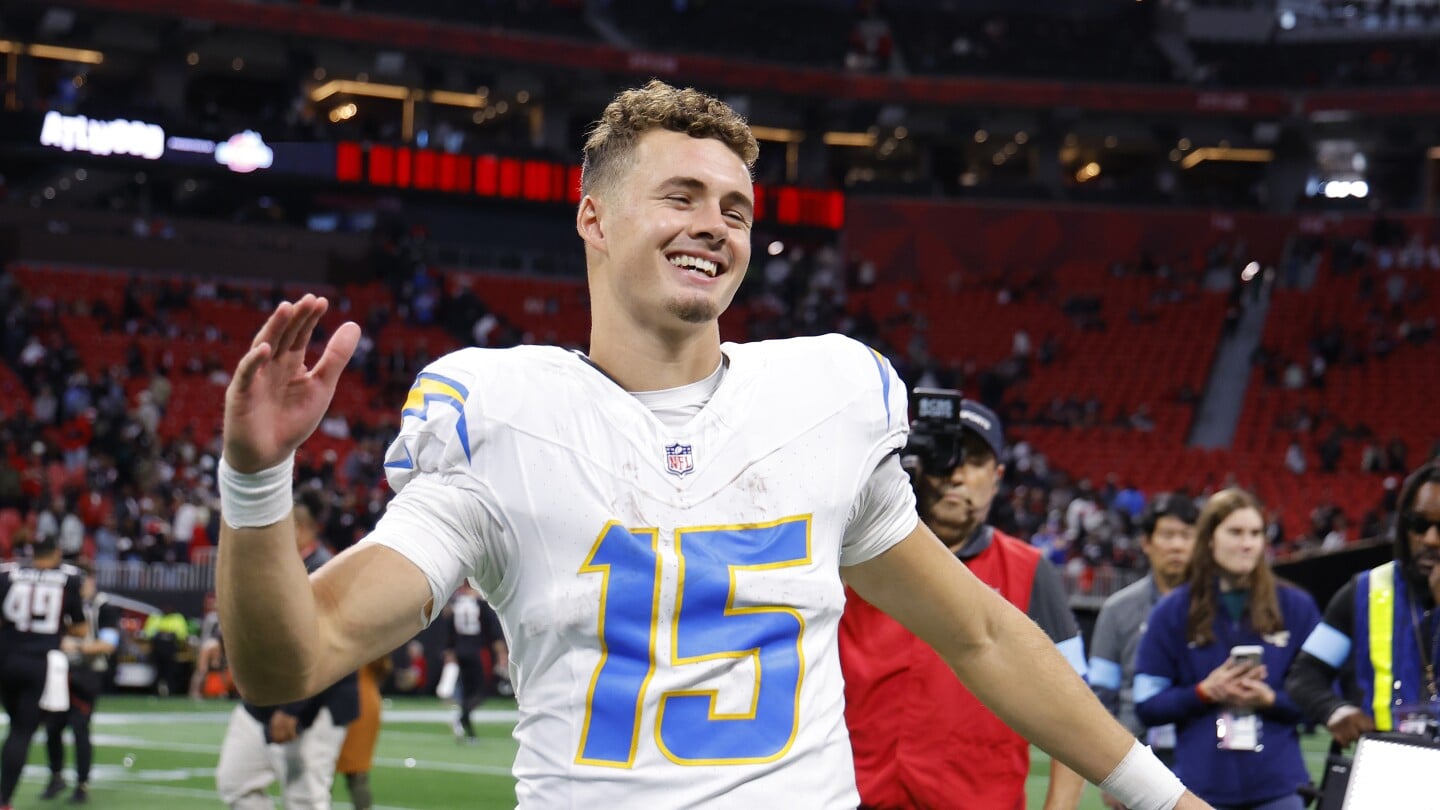 Featured image for Ladd McConkey's Week 15 Status Uncertain Amid Injury Concerns