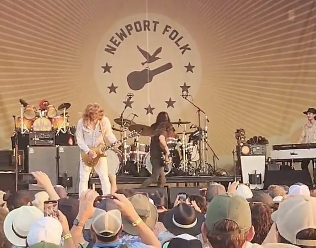 Featured image for "Newport Folk Festival Welcomes Maggie Rogers, Margo Price, and Animal from The Muppets to Perform with My Morning Jacket"