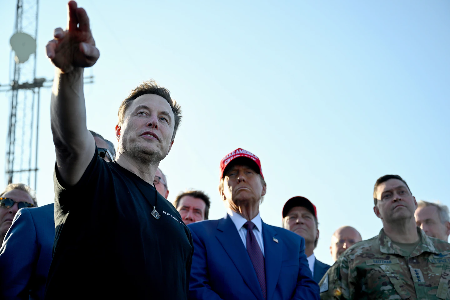 Musk and Ramaswamy Target Federal Workforce with Layoff Plans and Office Mandates