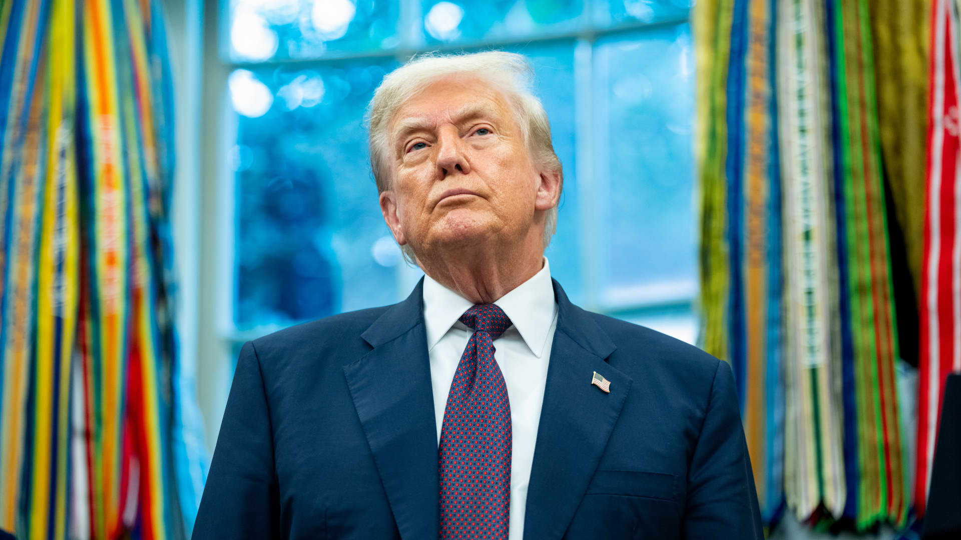 Featured image for Trump Initiates Census Update to Exclude Undocumented Immigrants