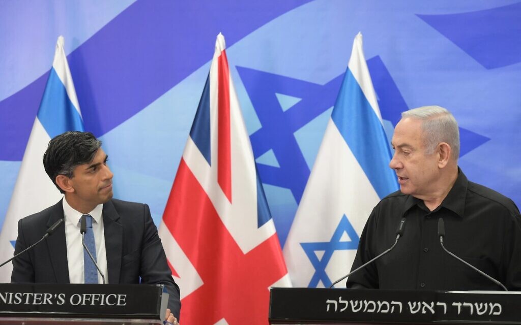 "UK's Sunak Fires Aide for Advocating Israel-Hamas Ceasefire"