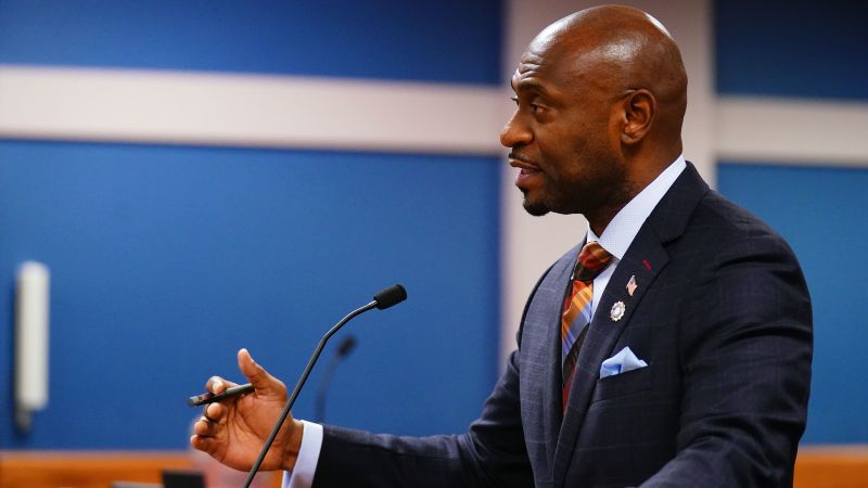 Featured image for "Georgia Special Prosecutor Nathan Wade Faces Scrutiny Amid Allegations of Affair with DA Fani Willis"