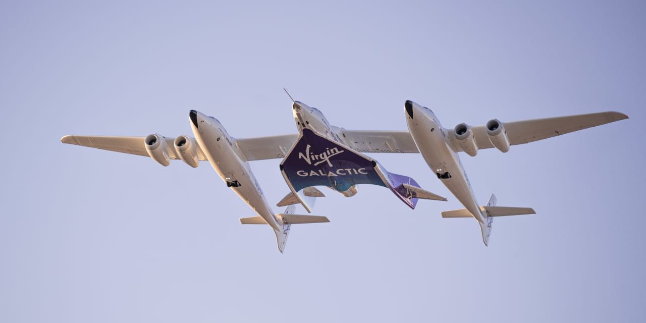 Featured image for Virgin Galactic Announces Launch Date and Crew for First Commercial Space Flight.