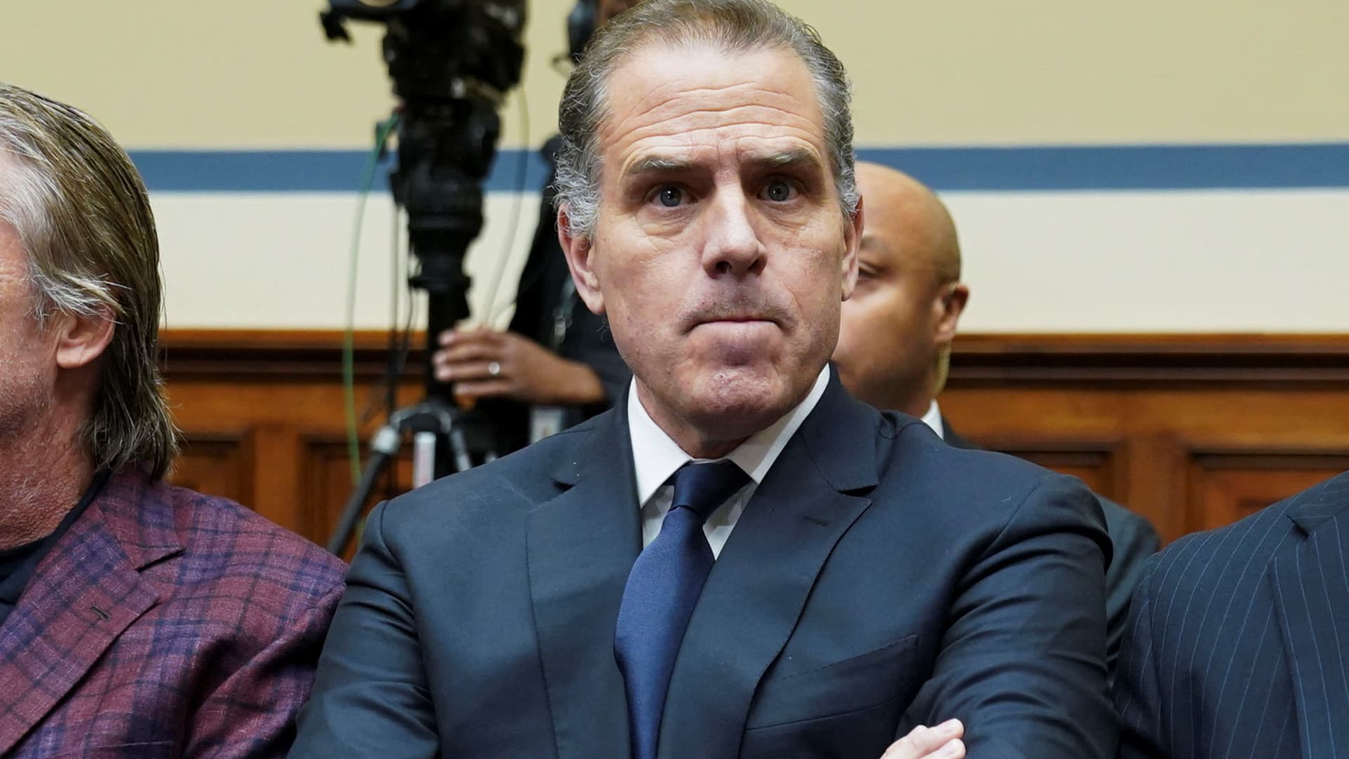 "Hunter Biden Agrees to Deposition Amid GOP Contempt Charges"