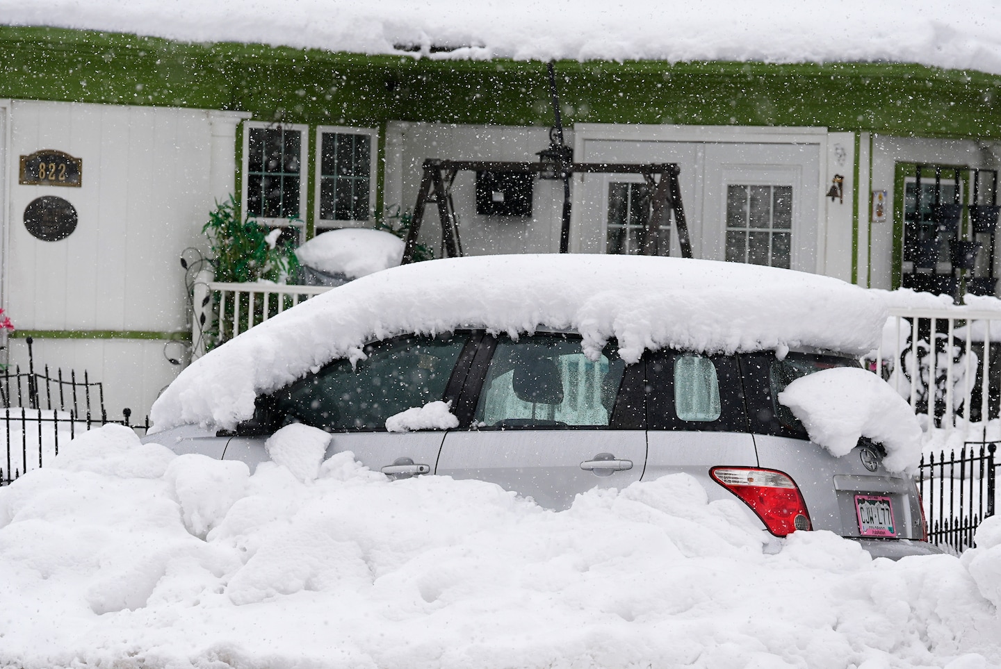 "Record-Breaking Snowfall Hits Colorado, Causes School Closures and Road Clearing Efforts"