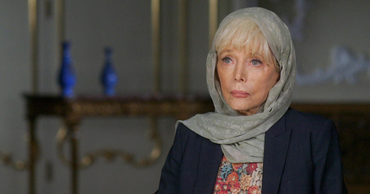 "60 Minutes Explores the Hijab Debate Among Journalists"