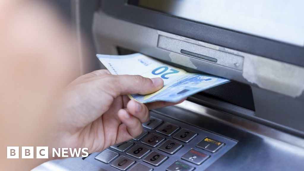 Featured image for Bank of Ireland Resolves Glitch Allowing Unauthorized Cash Withdrawals