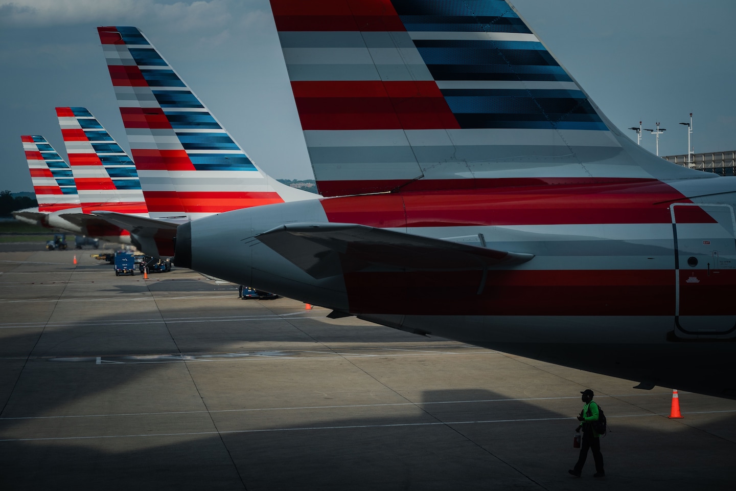 Featured image for Near-Miss at Reagan National Airport Triggers FAA Probe