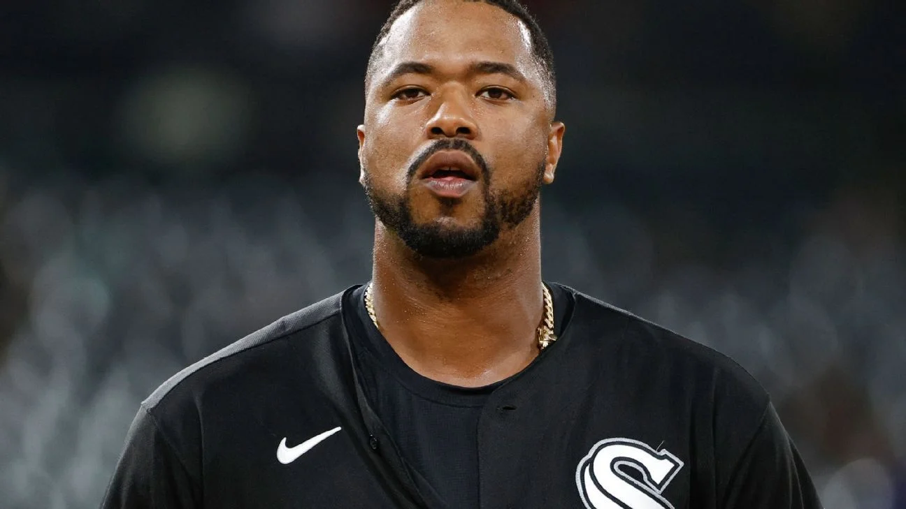White Sox's Eloy Jimenez hospitalized for abdominal pain.