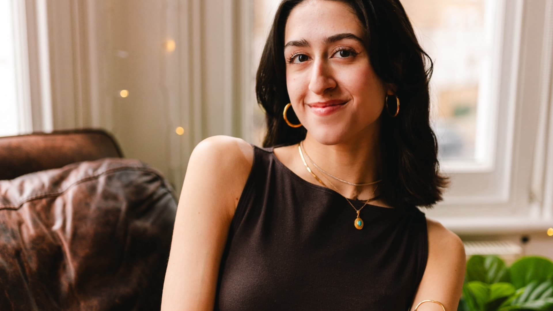 "Gen Z's Impact on the Workplace: Rethinking Meetings, Stereotypes, and Management Dynamics"