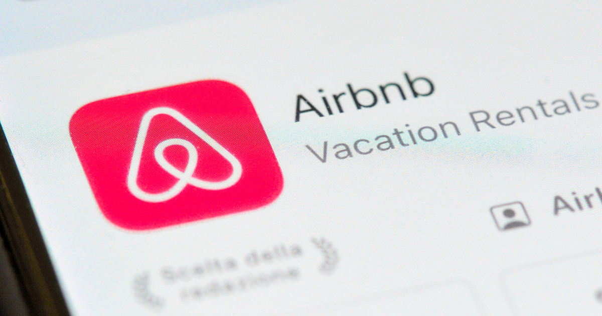 "Airbnb Implements Worldwide Ban on Indoor Security Cameras in Rentals"