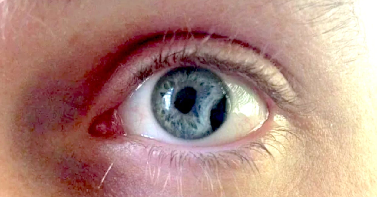 Featured image for "Mind-Blowing Photos of the Human Body: A Fascinating Look at Our Incredible Anatomy"