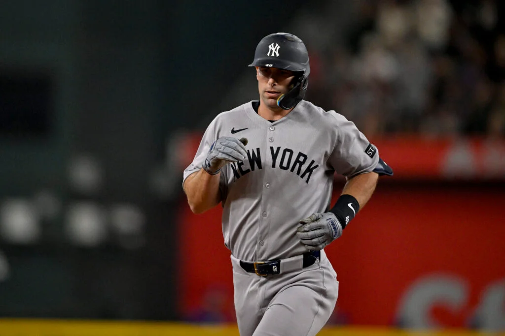 Yankees Re-sign Goldschmidt on Short Deal to Bolster Platoon at First Base