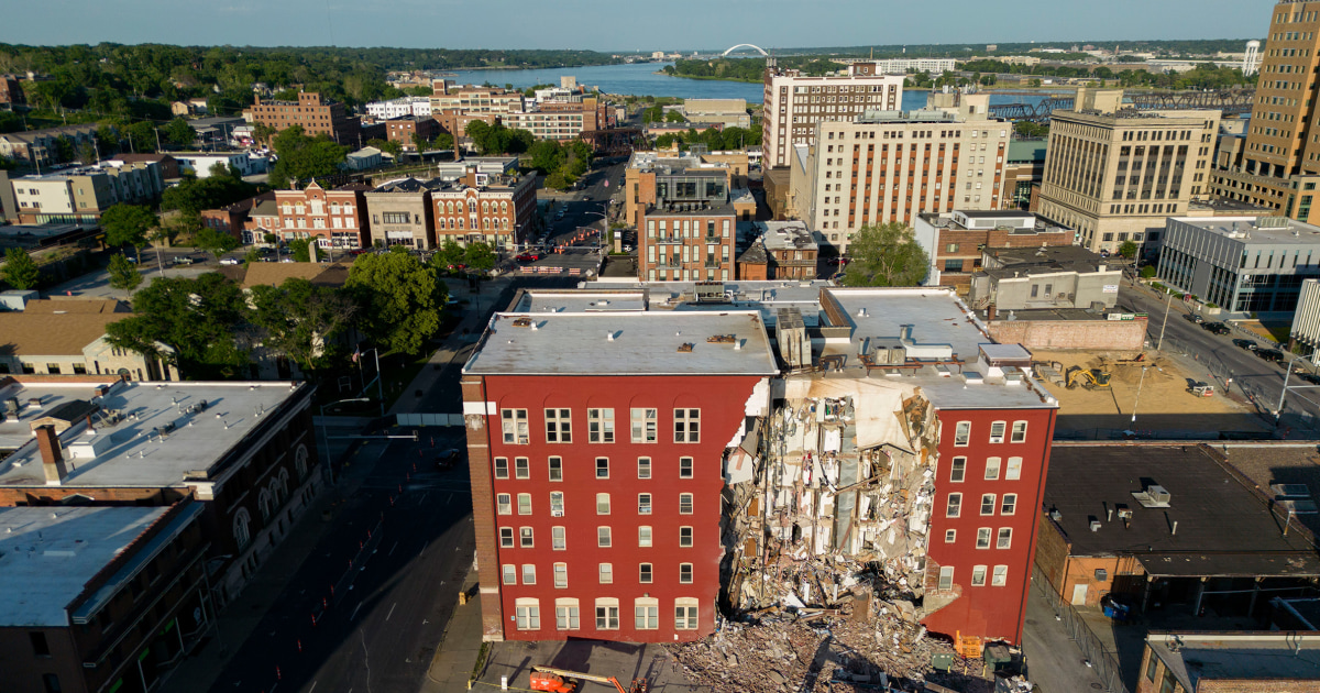 Iowa apartment building collapse raises questions about safety warnings and demolition plans.