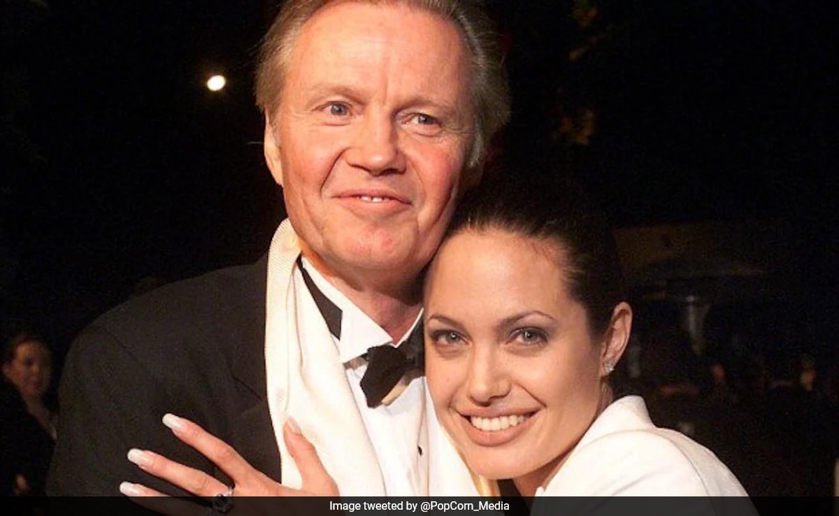 "Angelina Jolie's Father Criticizes Her Anti-Israel Remarks"