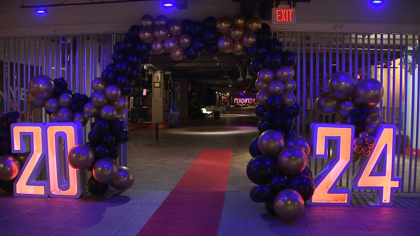 "Atlanta Welcomes 2024 with Inaugural Peach Fest and NYE Celebrations"