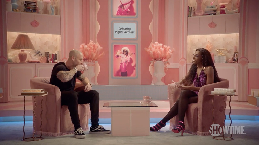 Showtime Axes 'Ziwe' and Greenlights 'Seasoned' Starring Mandy Patinkin