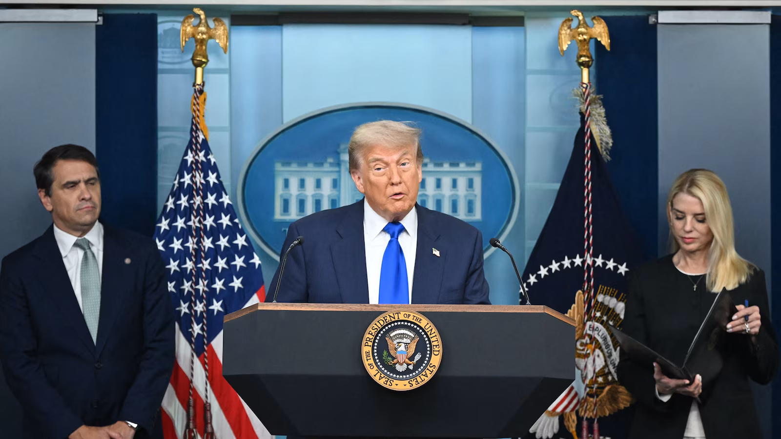 Featured image for Trump hails Supreme Court ruling on birthright citizenship restrictions