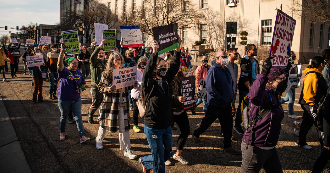 Featured image for "Federal Judiciary Implements Rule to Curb 'Judge Shopping' Tactics"