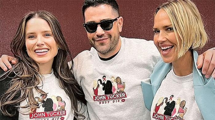 Featured image for "Original Cast Confirms 'John Tucker Must Die' Sequel in the Works"