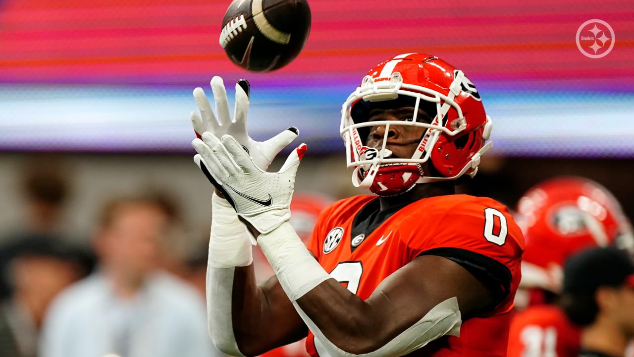 Featured image for "Analyzing Darnell Washington's Draft Position with the Steelers"