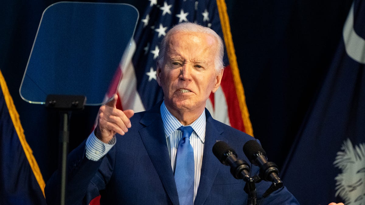 "Biden's South Carolina Campaign Blitz: Building Momentum and Courting Black Voters"