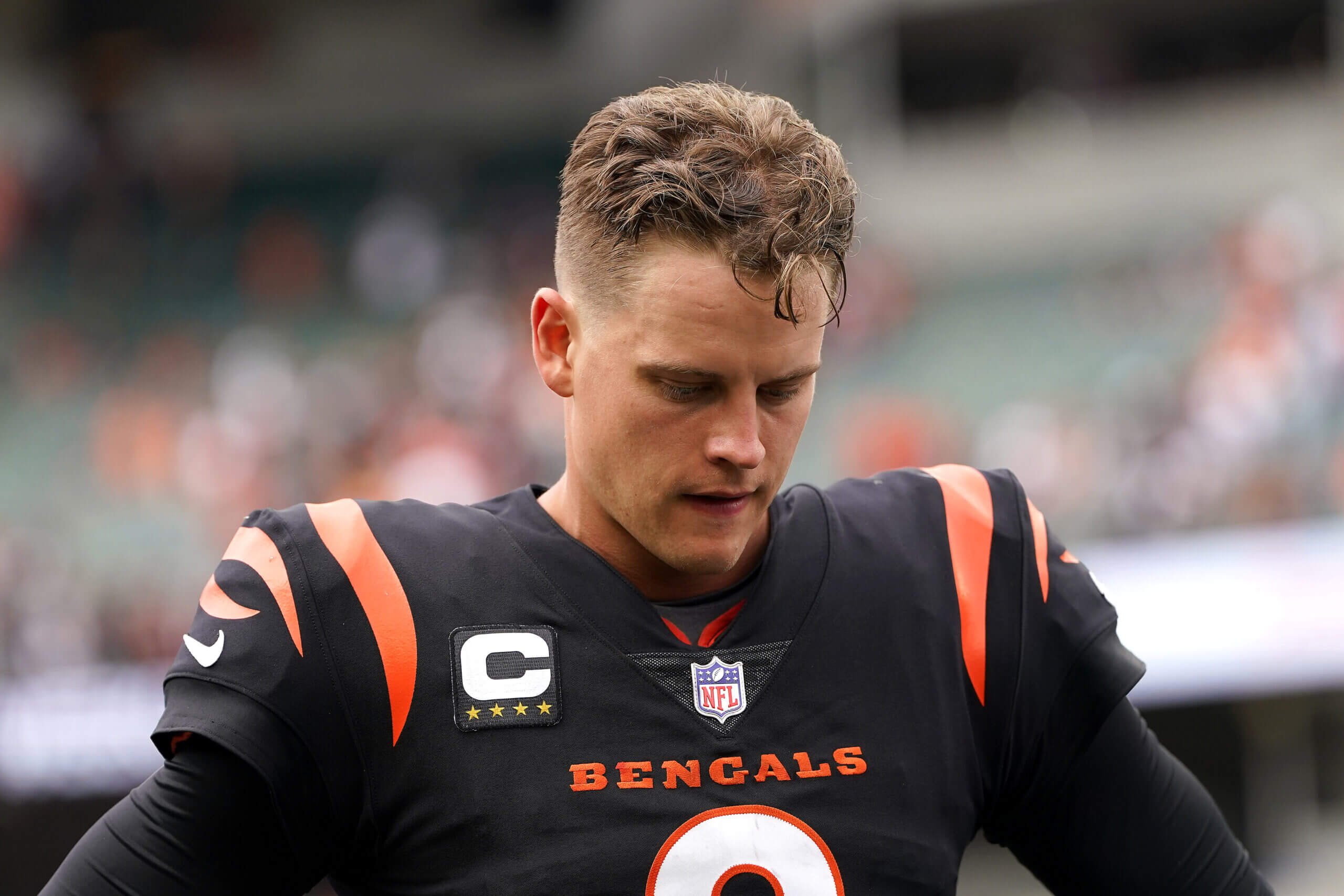 Joe Burrow Cleared to Play Against Rams Despite Calf Injury