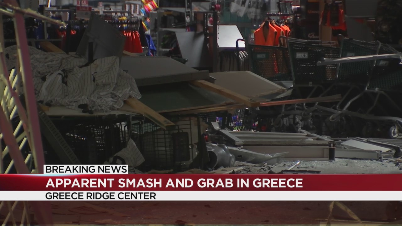 Police investigate smash-and-grab at Dick's Sporting Goods in Greece
