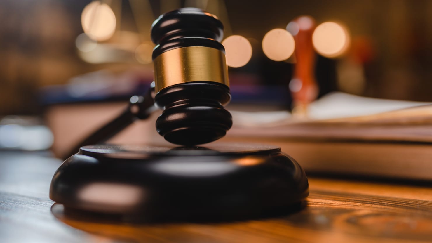 Kansas Couple's Six-Year Scam: Living with Dead Parent to Collect Retirement Benefits