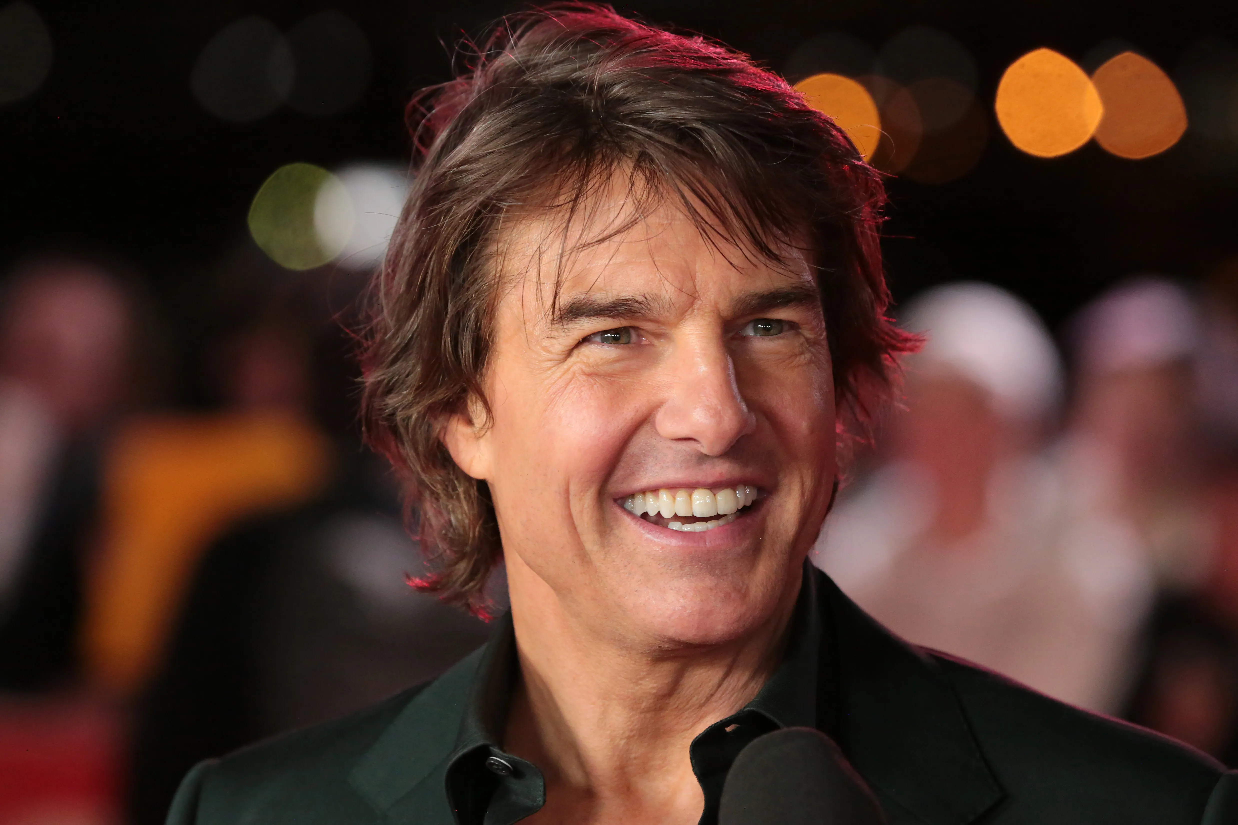 "Tom Cruise and Warner Bros. Forge New Movie Partnership for Original and Franchise Films"