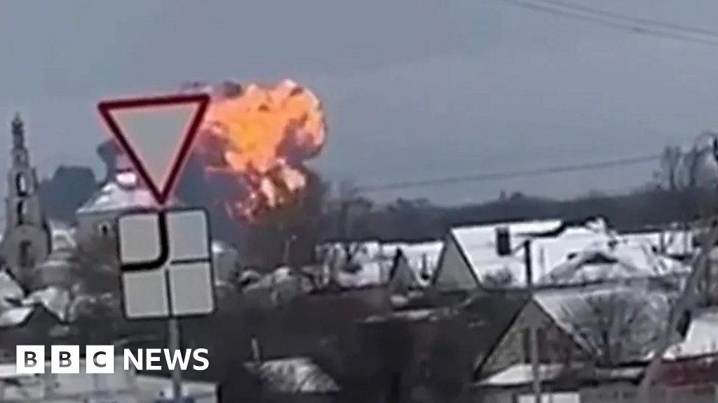 Russian Aircraft Crashes in Belgorod: A Terrifying Moment